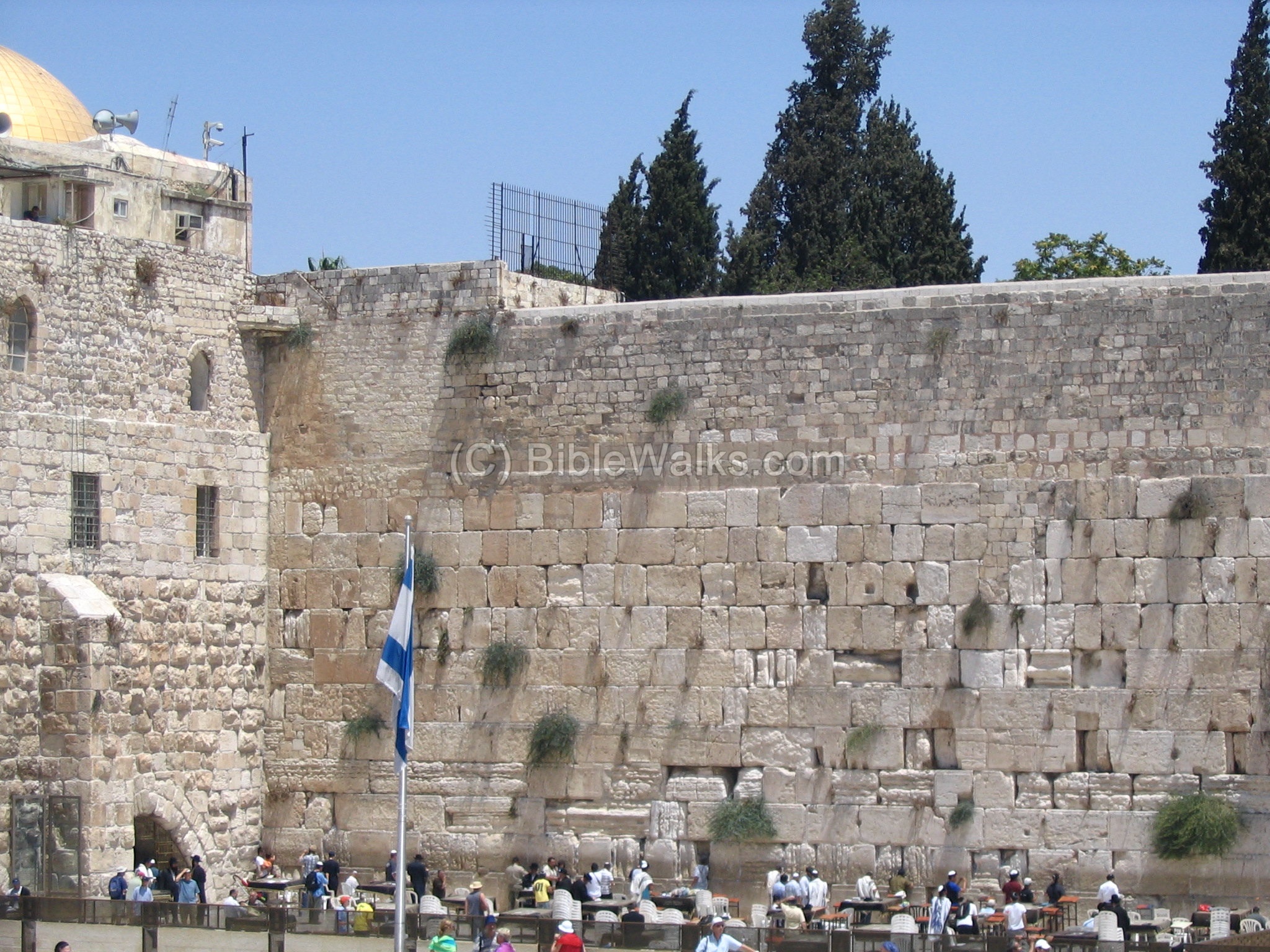 What Does The Wailing Wall Symbolize To May