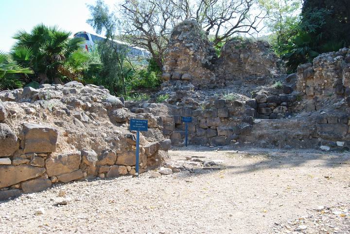 Hammat Tiberias: The south wall of Byzantine Tiberias