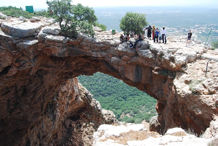 Keshet cave