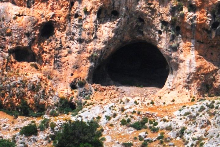 Eder caves in Namer creek - the large cave