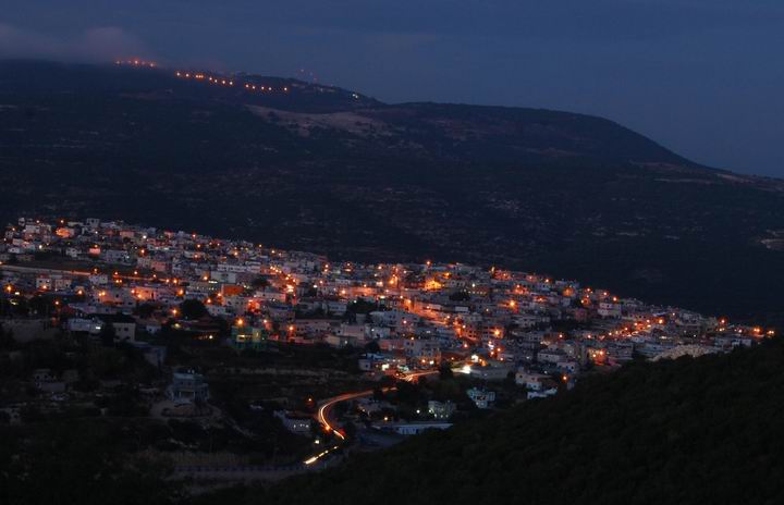 Beit Jan - view towards the north at night