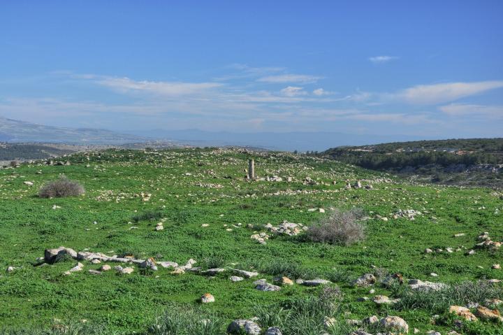Khirbet Ammudim - view from the south