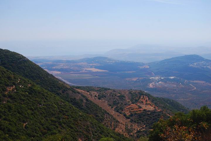 Mt Ha'ari - view towards east
