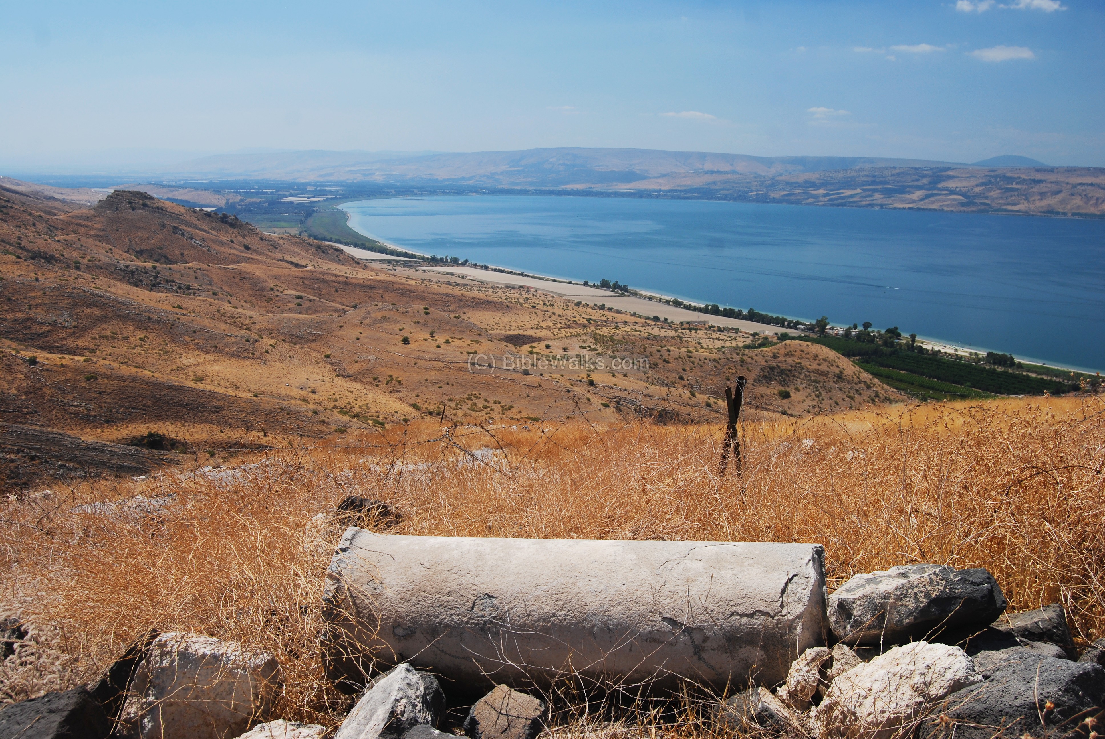 Скалы Галилейского моря