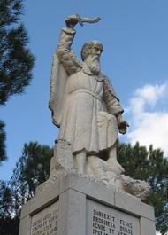 Elijah slaughters the Ba'al prophets - a statue in the Mukhraka church