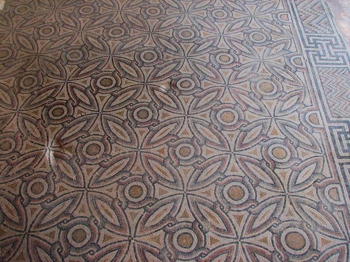 Sepphoris: Nile house - geometric patterns